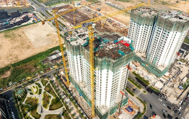 Công ty đầu ngành xây dựng có 2,4 tỷ USD đơn hàng tồn đọng